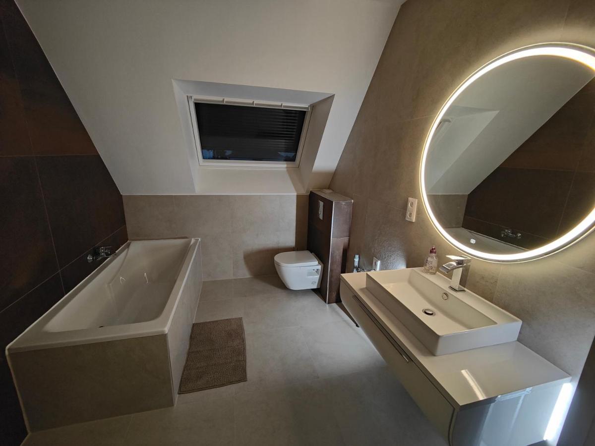 Appartement 48M², Strasbourg Centre A 15 Min En Train Fegersheim Extérieur photo